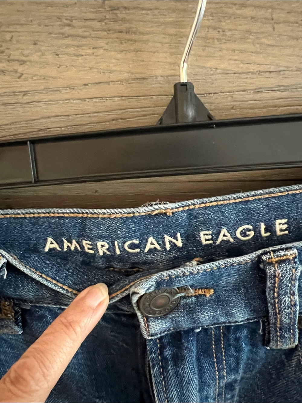 American Eagle Outfitters Distressed Medium Blue Straight Jeans - Picture 2 of 6